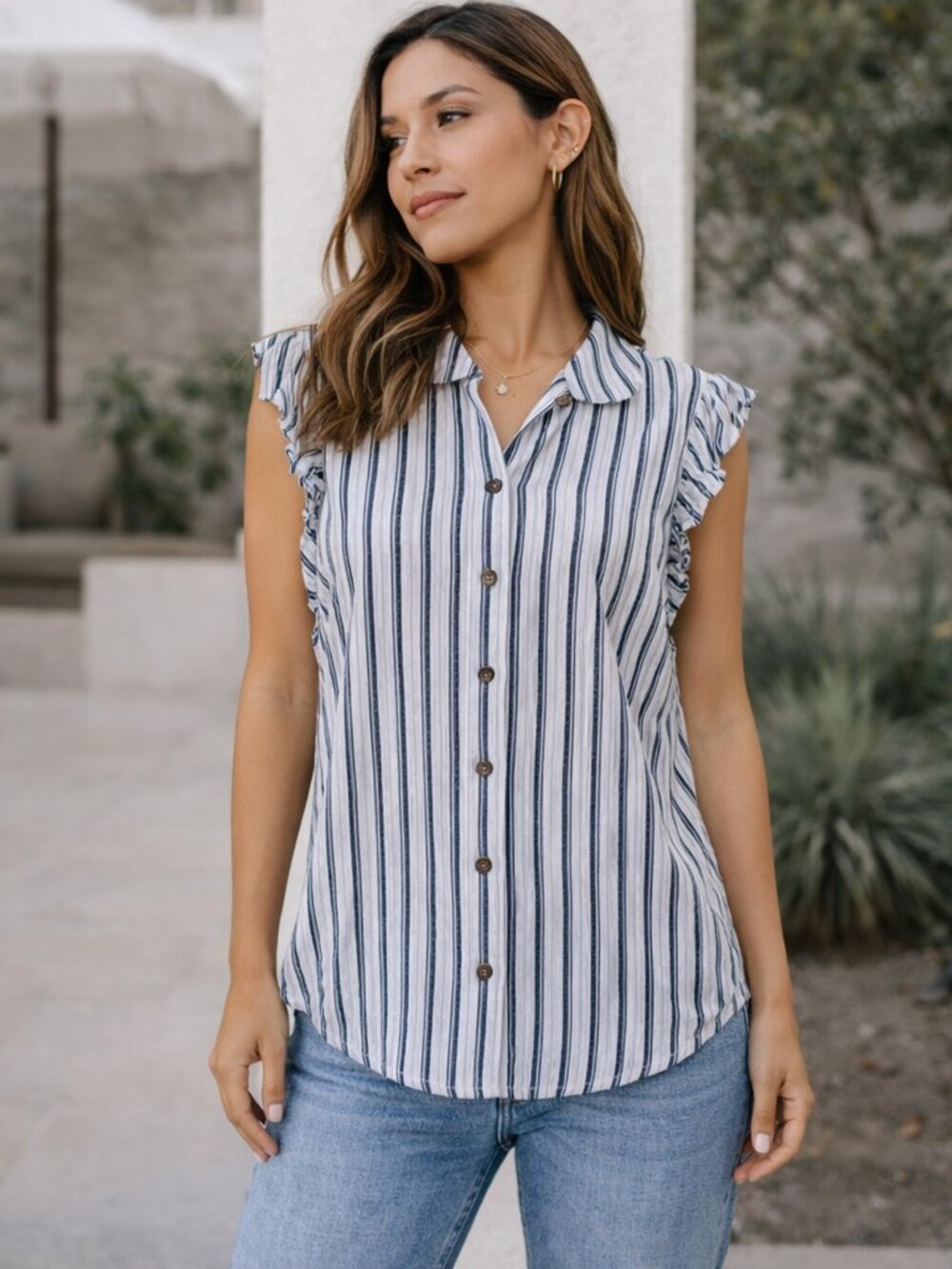 Anthropologie Maeve Striped Blouse M Gray White Sleeveless Ruffle Medium Boho